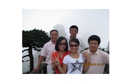 巧石争妍，，，，，，，奇松林立-始信峰